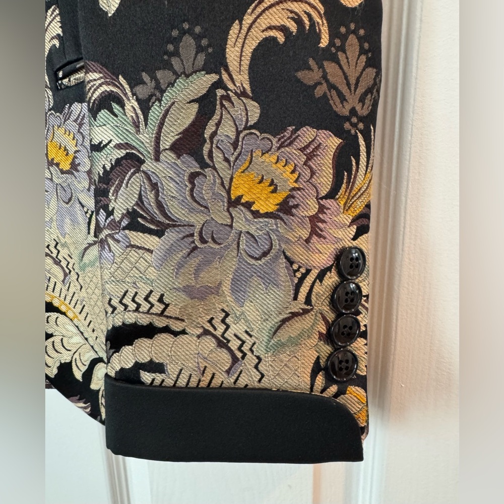 Ralph Lauren Purple Label Elegant Silk Patterned Blazer - Picture 5 of 13